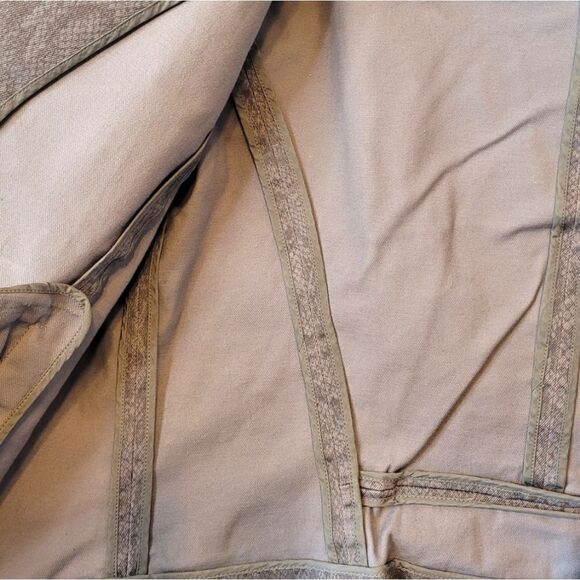 Lafayette 148 Grey Snakeskin Cropped Moto Jacket Size 10 - Picture 5 of 7